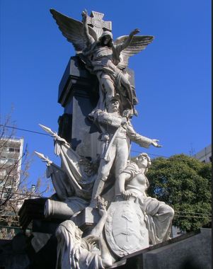 sepulcro de Luis María Campos